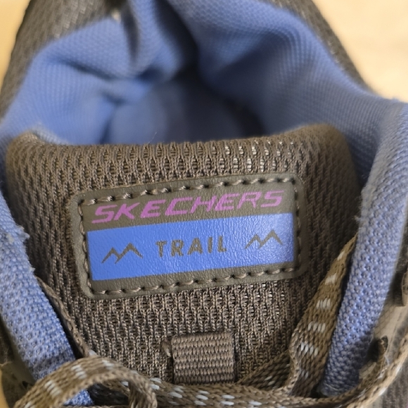 Skechers Black and Blue Women's Sneakers - Picture 2 of 16